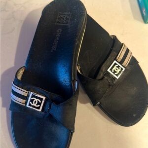 EUC Chanel sandals